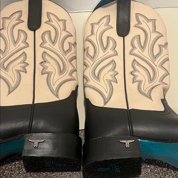 Lane Boots - Classic Square Boot - Jet Black and Pale Ivory - Striking, Stylish - Picture 3 of 10